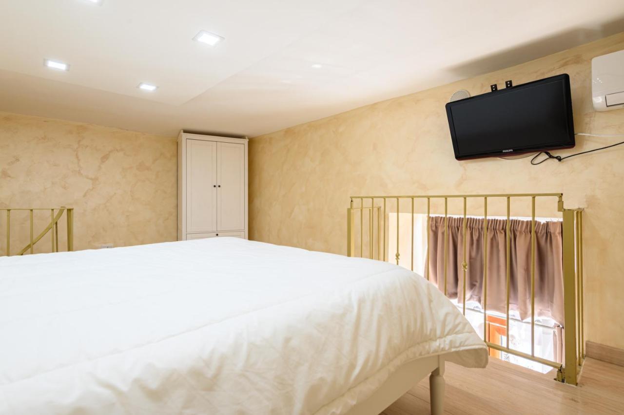La Magnifica Napoli Apartments Gold House 외부 사진