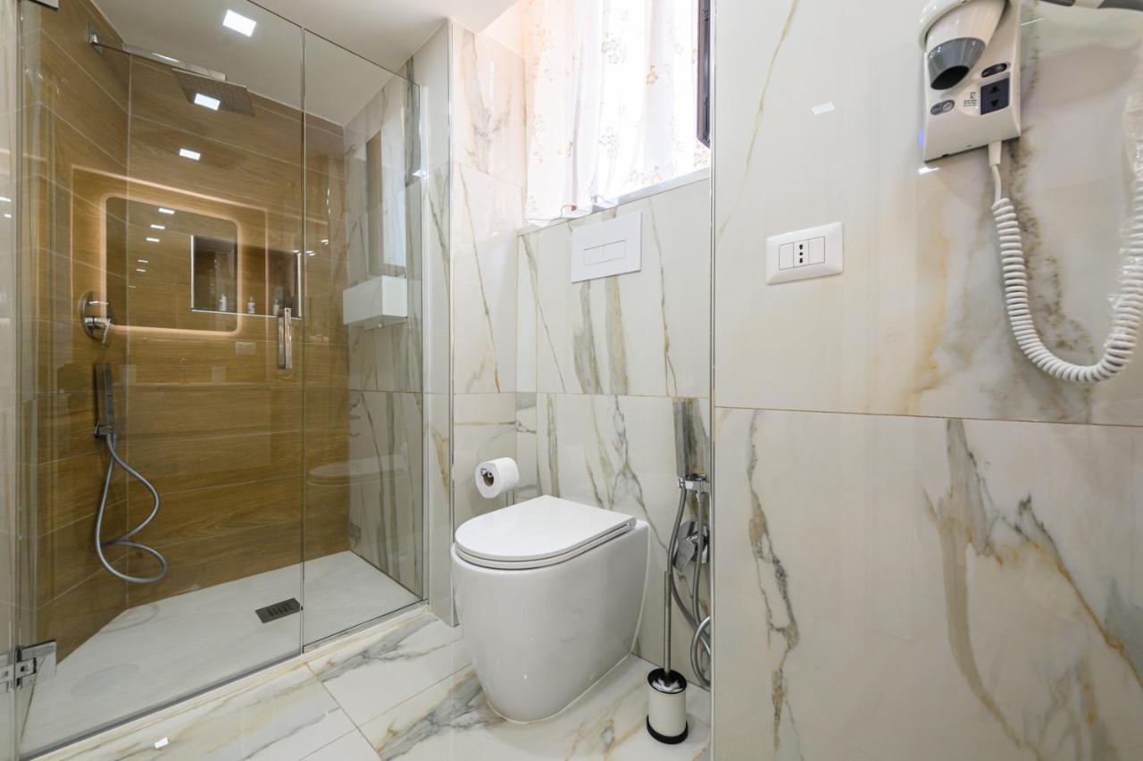 La Magnifica Napoli Apartments Gold House 외부 사진